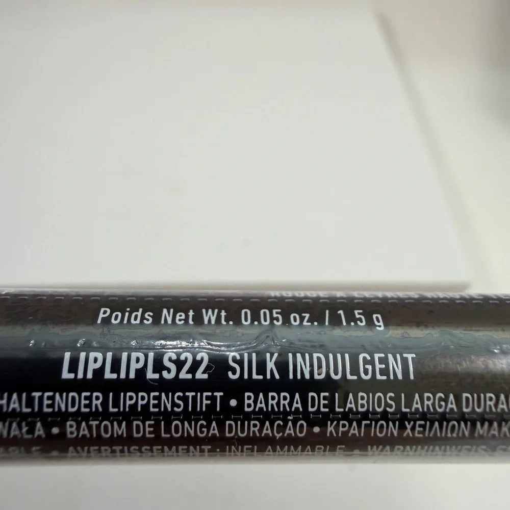🩷5/$10 NYX Lingerie Push-Up Long-Lasting Lipstick Pencil - Nude Peach
